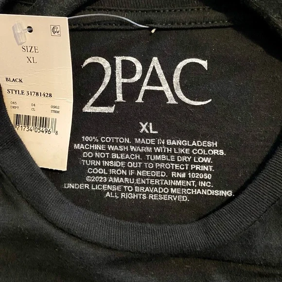 Tupac T-shirt. Brand new with tags. - Picture 3 of 4